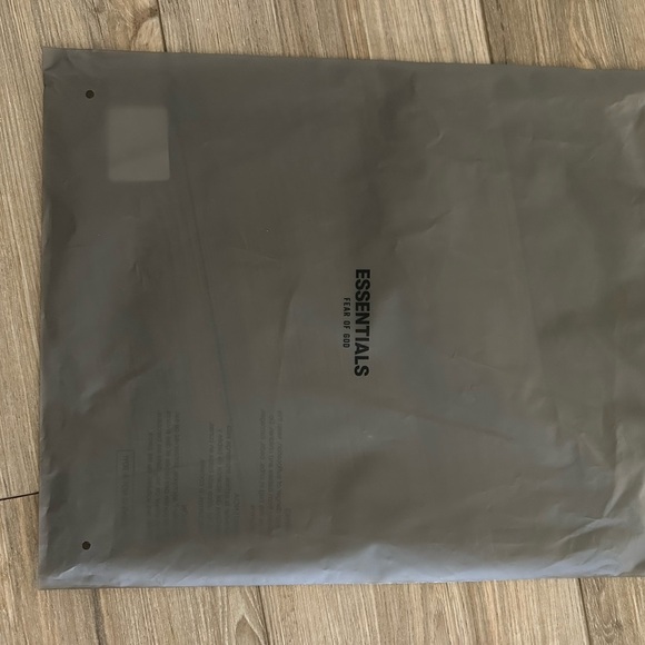 Essentials Fear of God Stretch Limo Black Pants, size XL - Picture 7 of 8